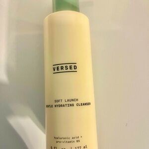 Versed Hydrating Cleanser